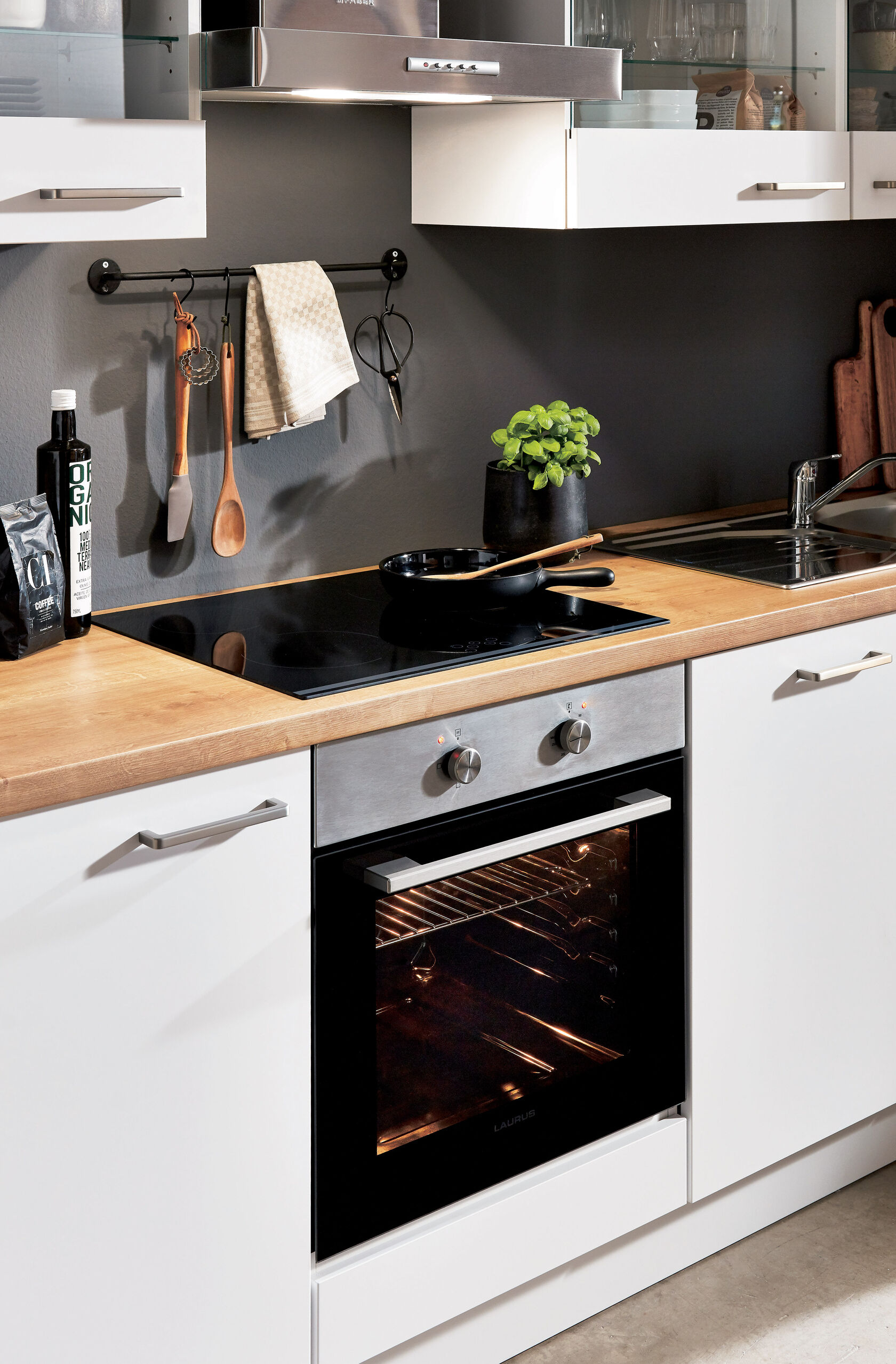 Sori elements kitchen design 08 Oak Sierra right-hand orientation 2